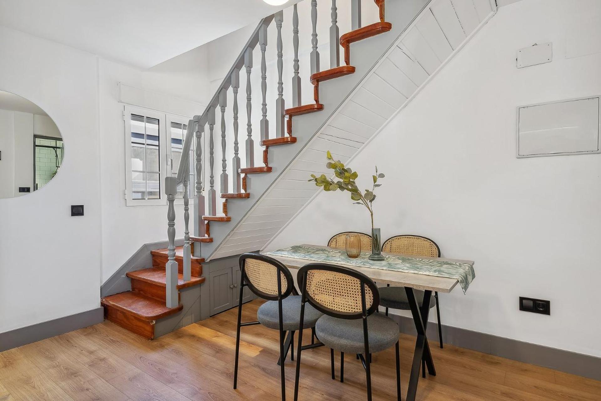 Limehome Madrid Calle De Santa Ana - Estancia Temporal Ngoại thất bức ảnh