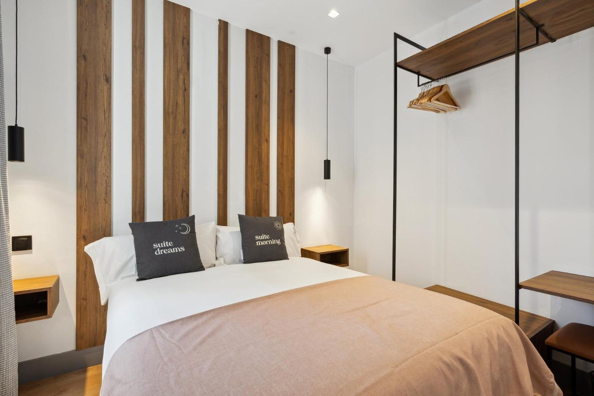 Limehome Madrid Calle De Santa Ana - Estancia Temporal Ngoại thất bức ảnh