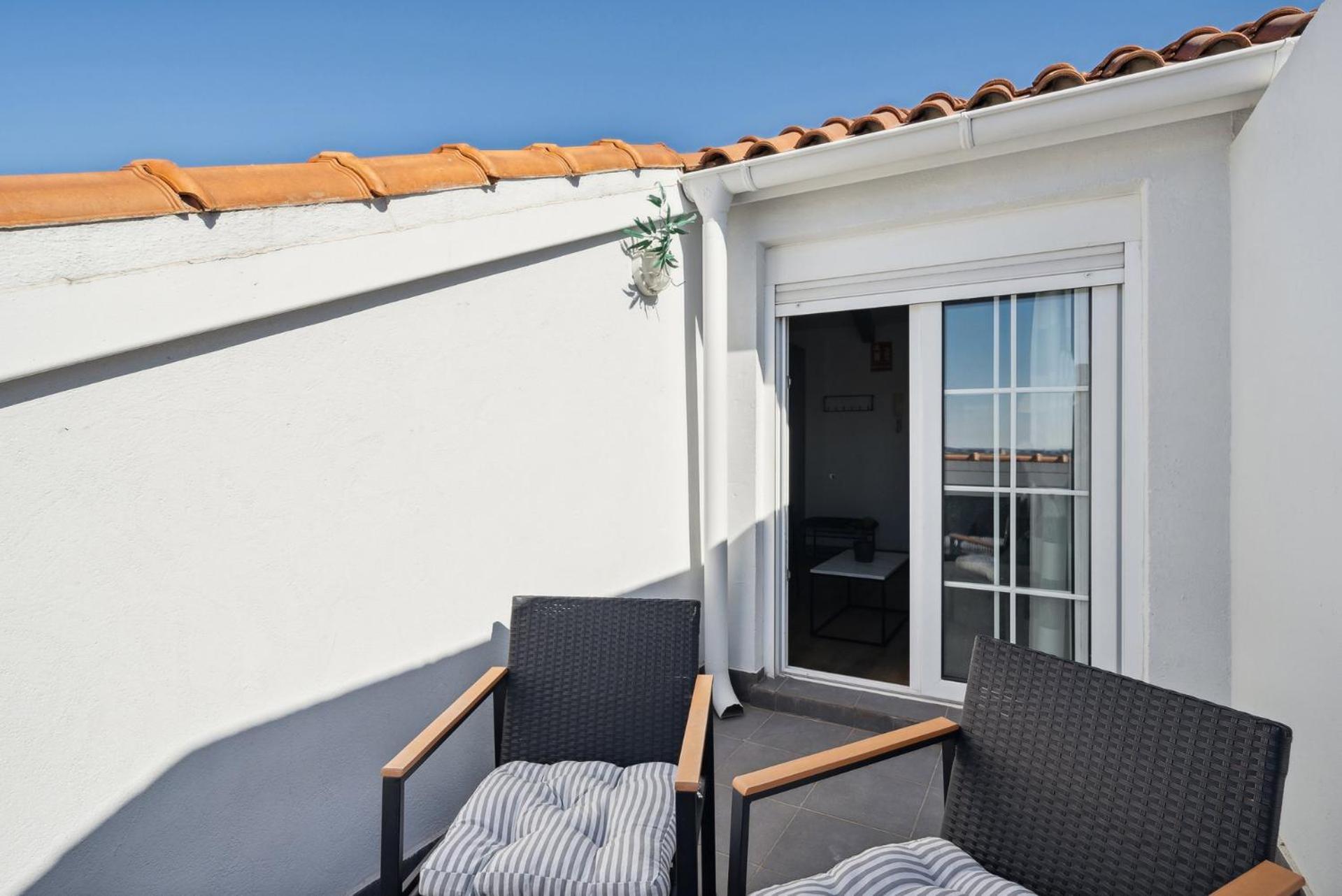 Limehome Madrid Calle De Santa Ana - Estancia Temporal Ngoại thất bức ảnh