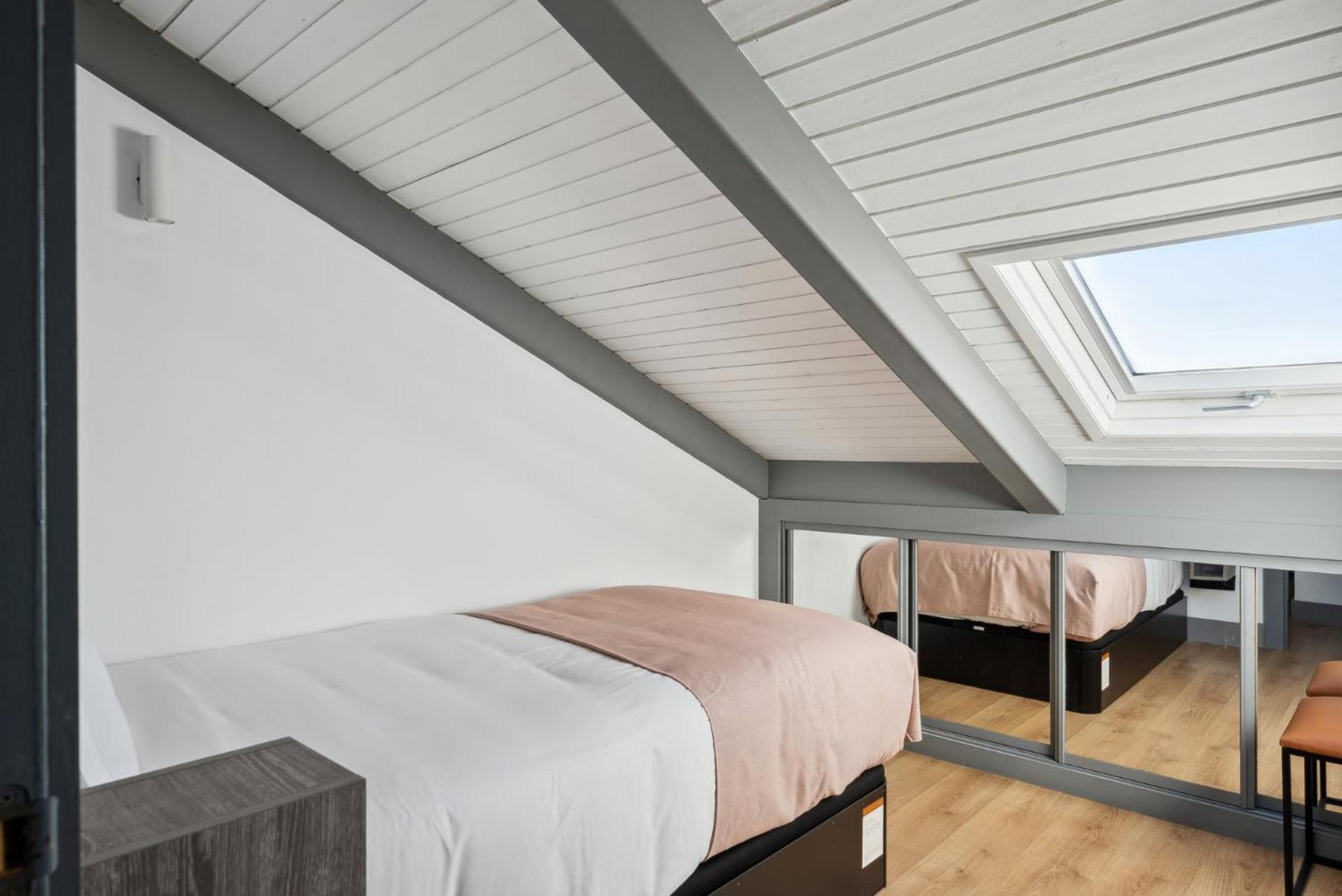 Limehome Madrid Calle De Santa Ana - Estancia Temporal Ngoại thất bức ảnh