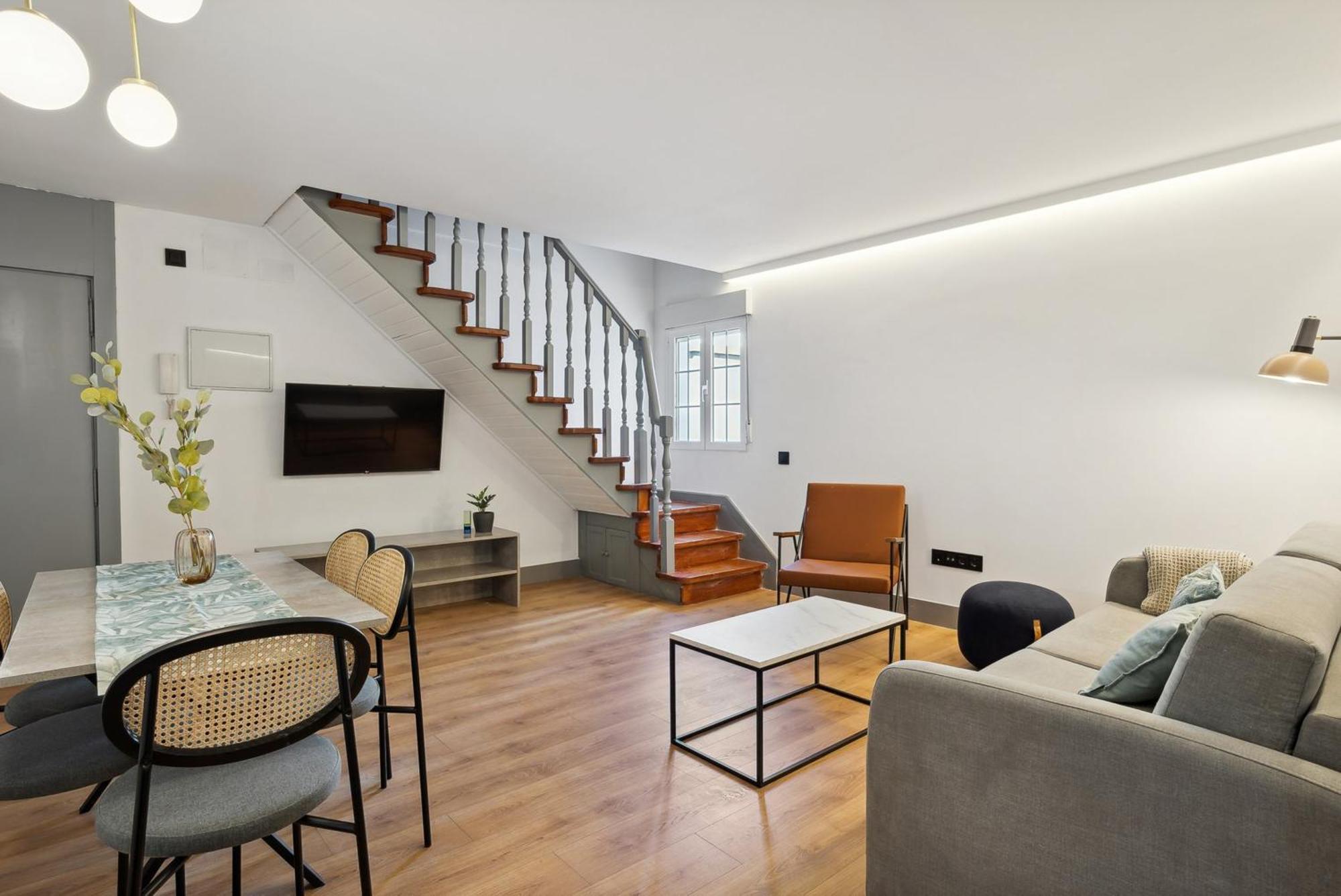 Limehome Madrid Calle De Santa Ana - Estancia Temporal Ngoại thất bức ảnh