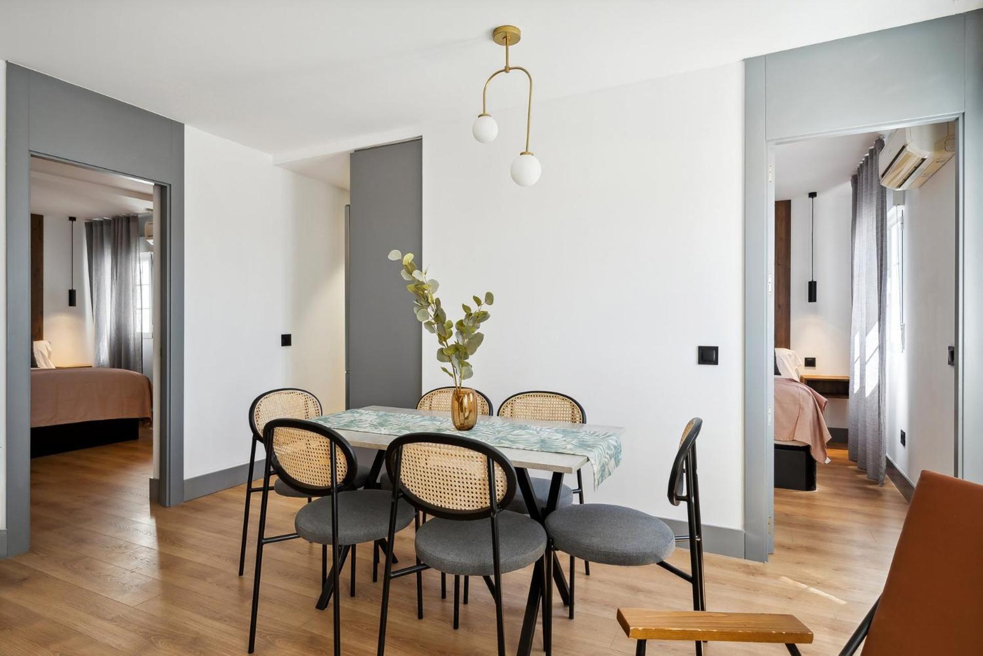Limehome Madrid Calle De Santa Ana - Estancia Temporal Ngoại thất bức ảnh